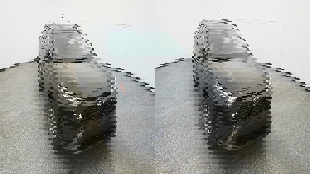 New 2025 Toyota RAV4 XLE image 14