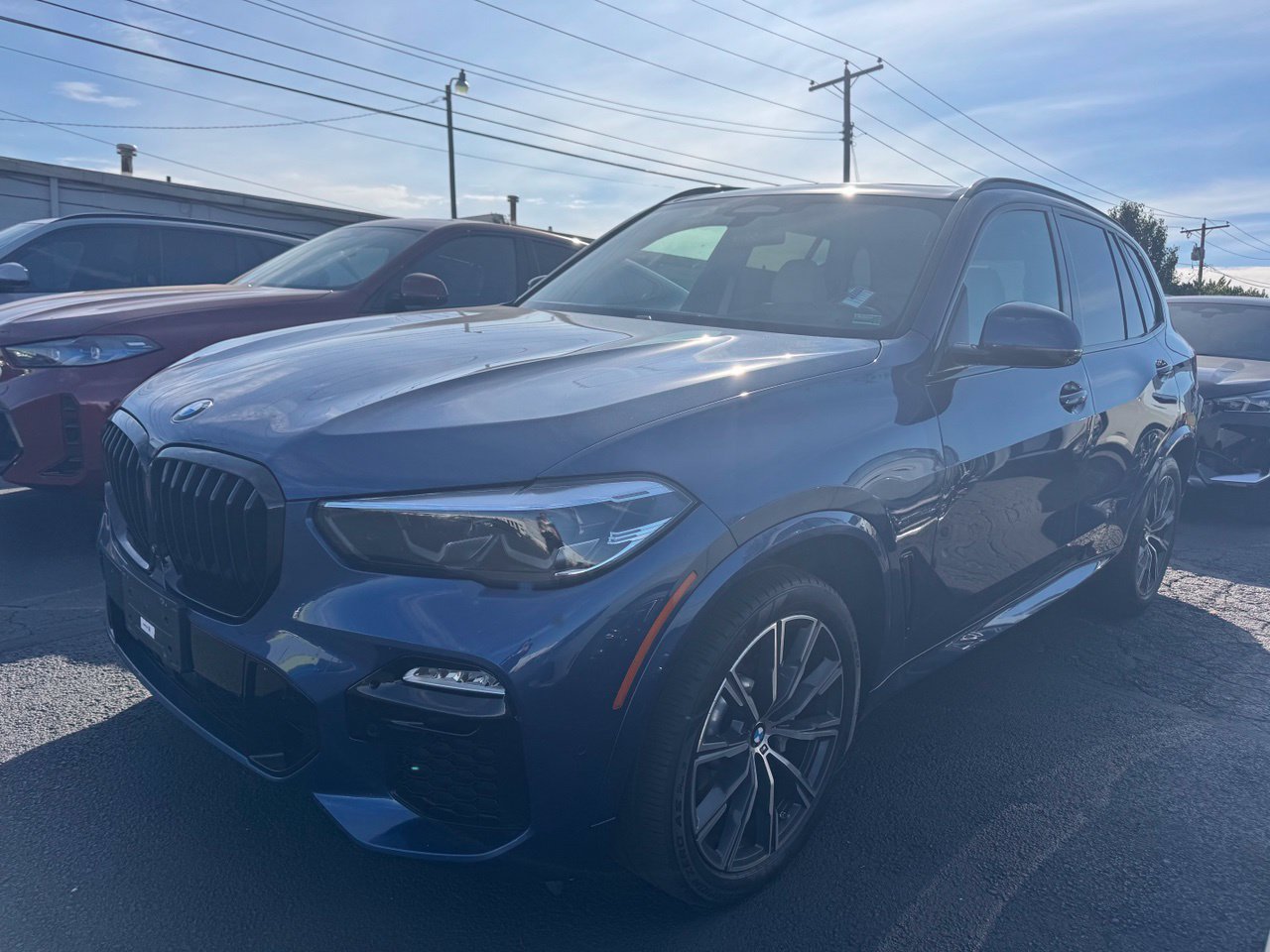 Used 2021 BMW X5 xDrive40i w/ M Sport Package AWD/4WD image 8