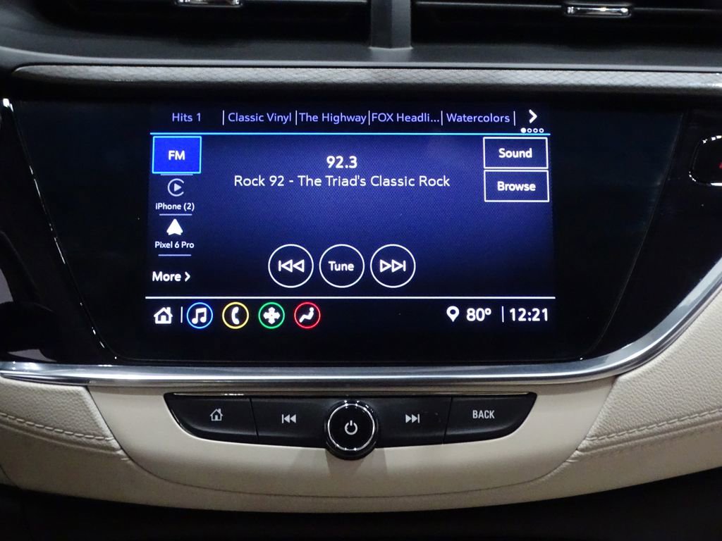 Used 2023 Buick Encore GX Essence w/ Experience Buick Package image 17