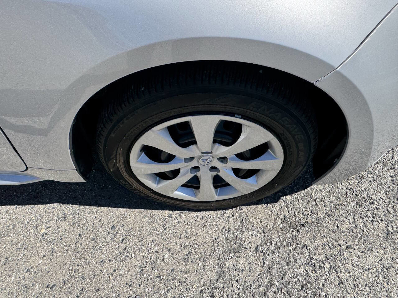 Used 2023 Toyota Corolla LE image 55