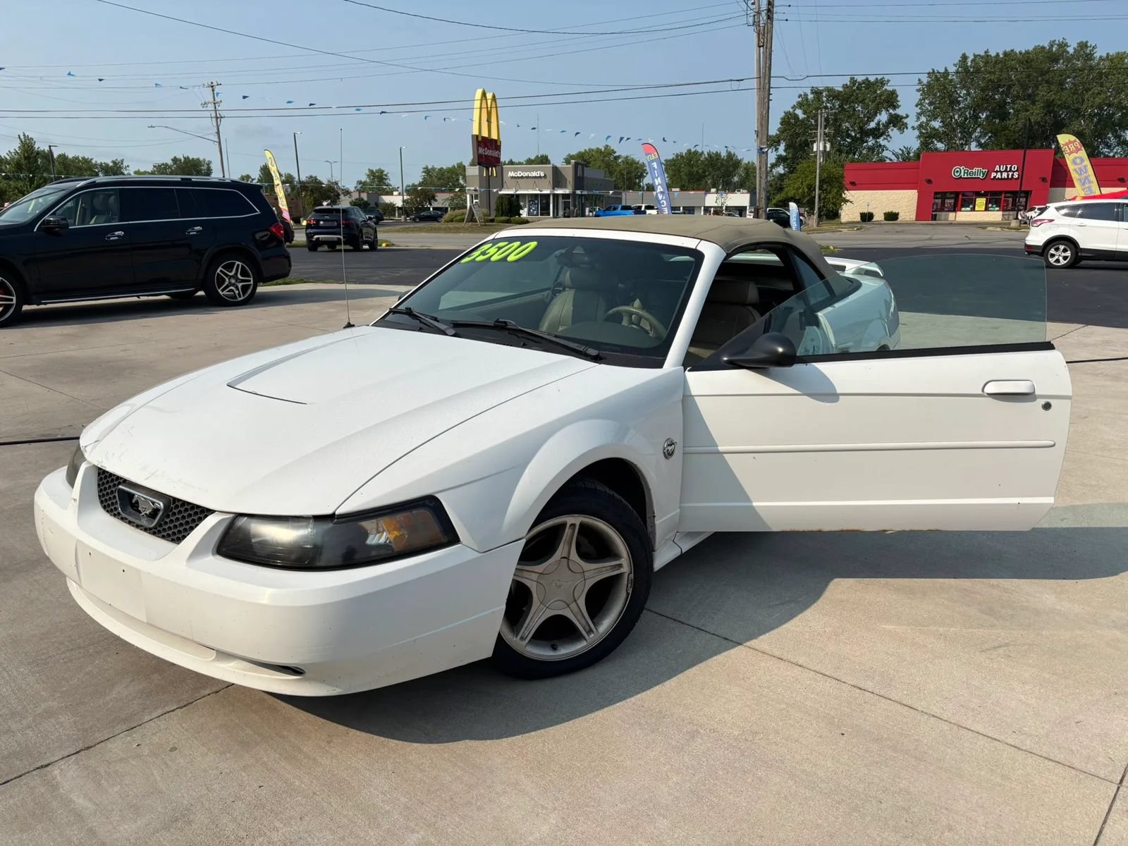 Used 2004 Ford Mustang Premium RWD image 3