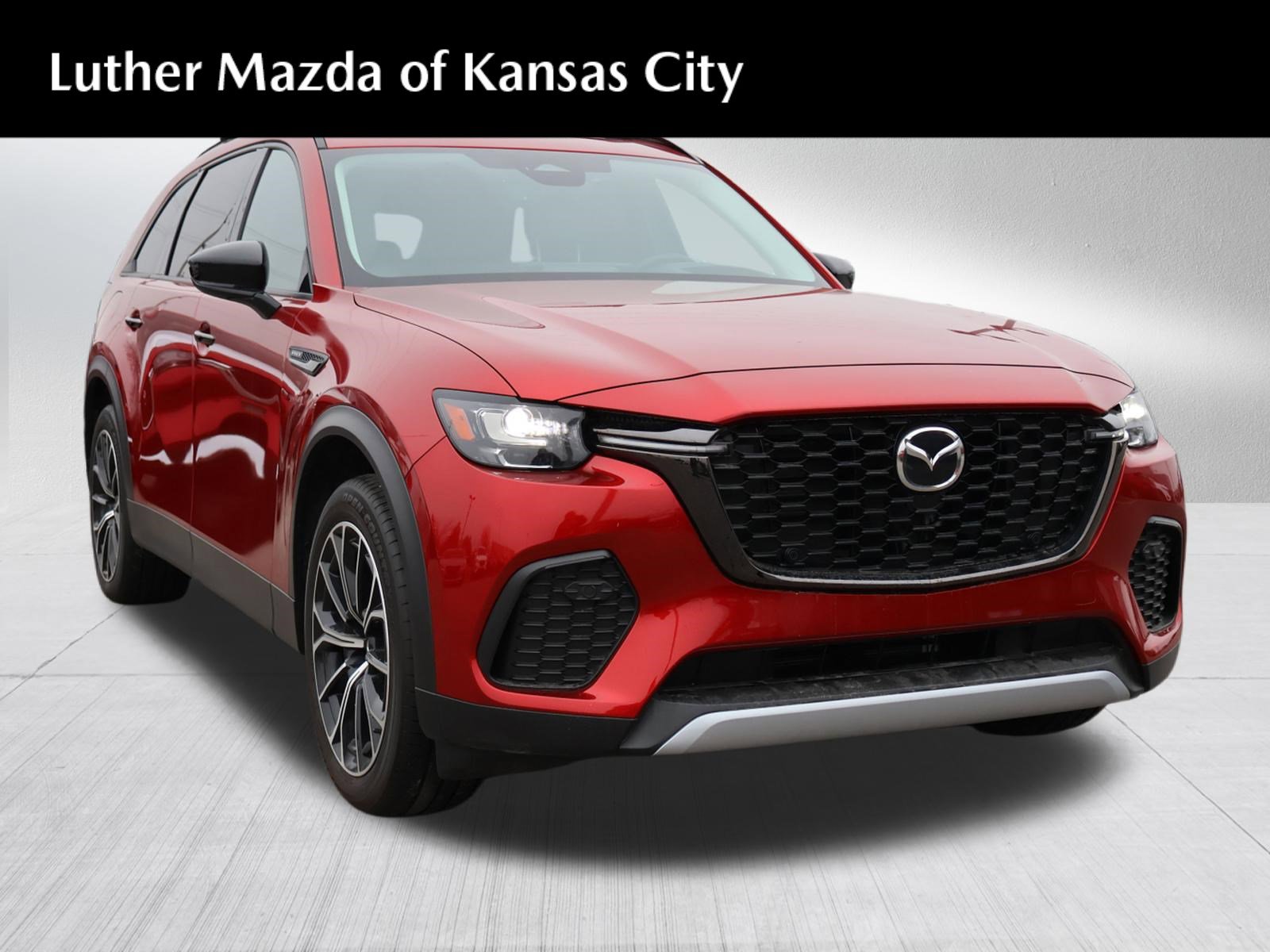 Certified 2025 MAZDA CX-70 Plug-In Hybrid w/ Premium Pkg