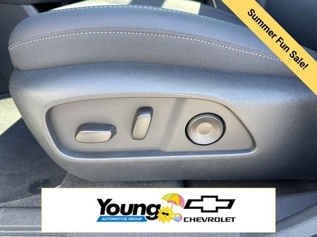New 2026 Chevrolet Equinox LT w/ Convenience Package II AWD/4WD image 15