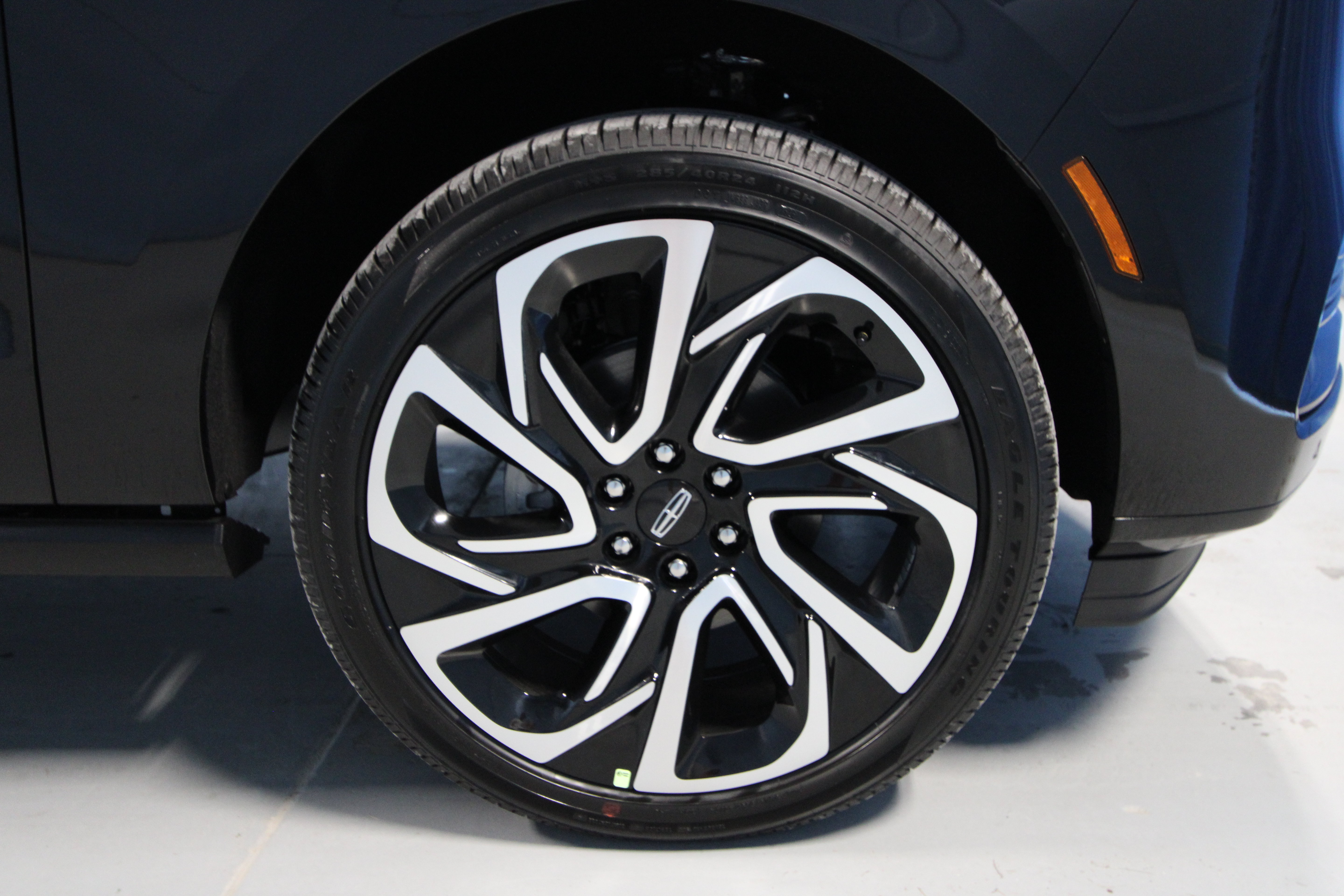 New 2027 Lincoln Navigator L Reserve AWD/4WD image 38