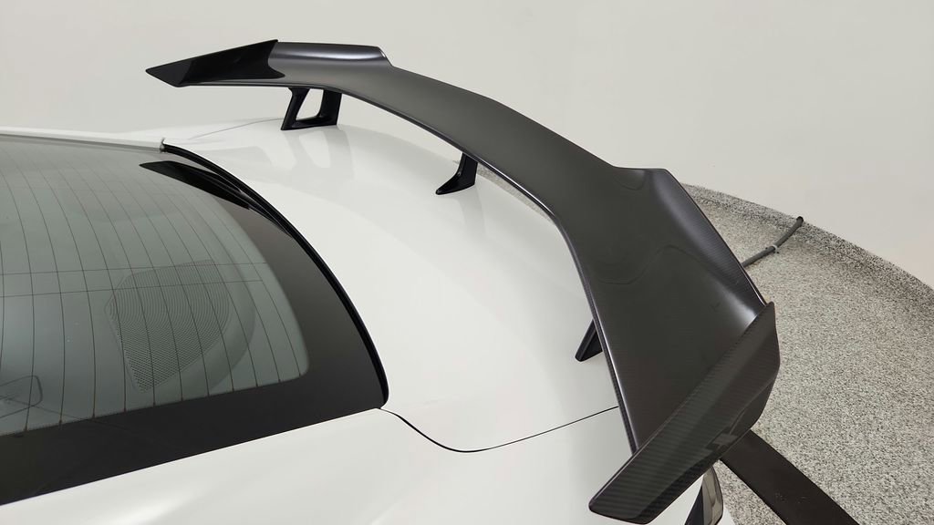 Used 2021 Chevrolet Camaro ZL1 image 18