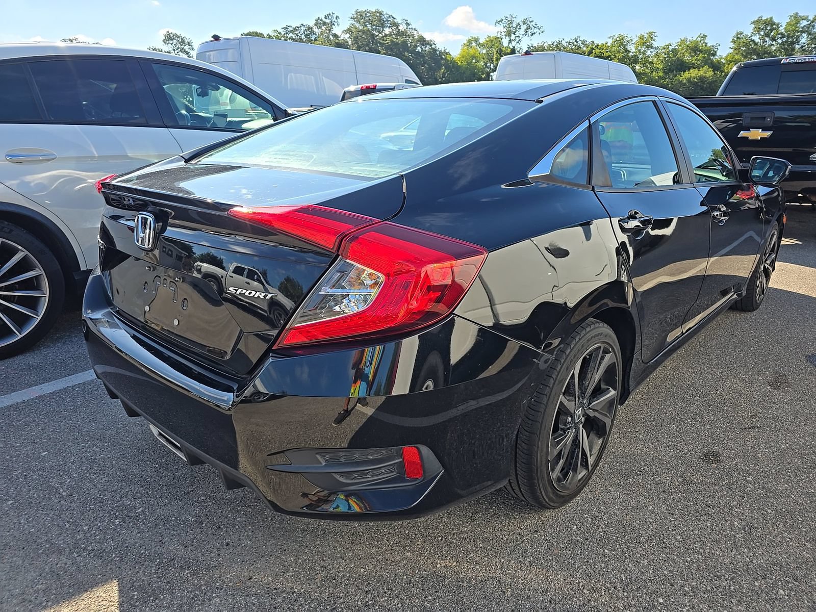 Used 2019 Honda Civic Sport image 4