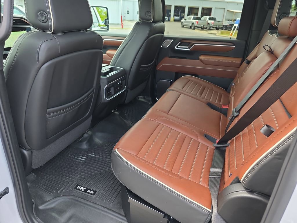 Used 2025 GMC Sierra 2500 Denali Ultimate image 33