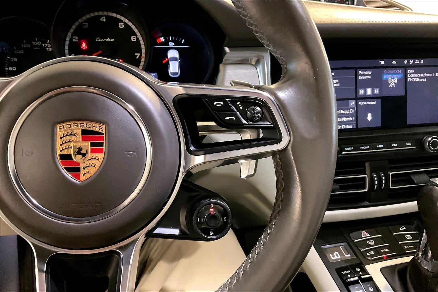 Used 2020 Porsche Macan Turbo AWD/4WD image 22