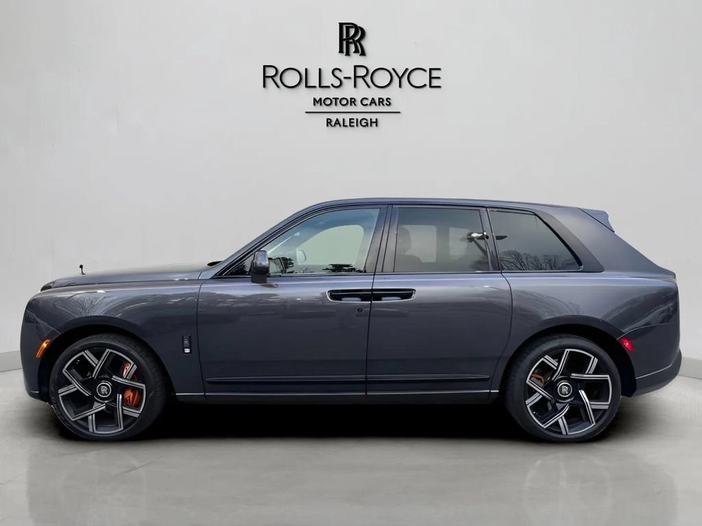 Certified 2025 Rolls-Royce Cullinan Black Badge AWD/4WD image 3