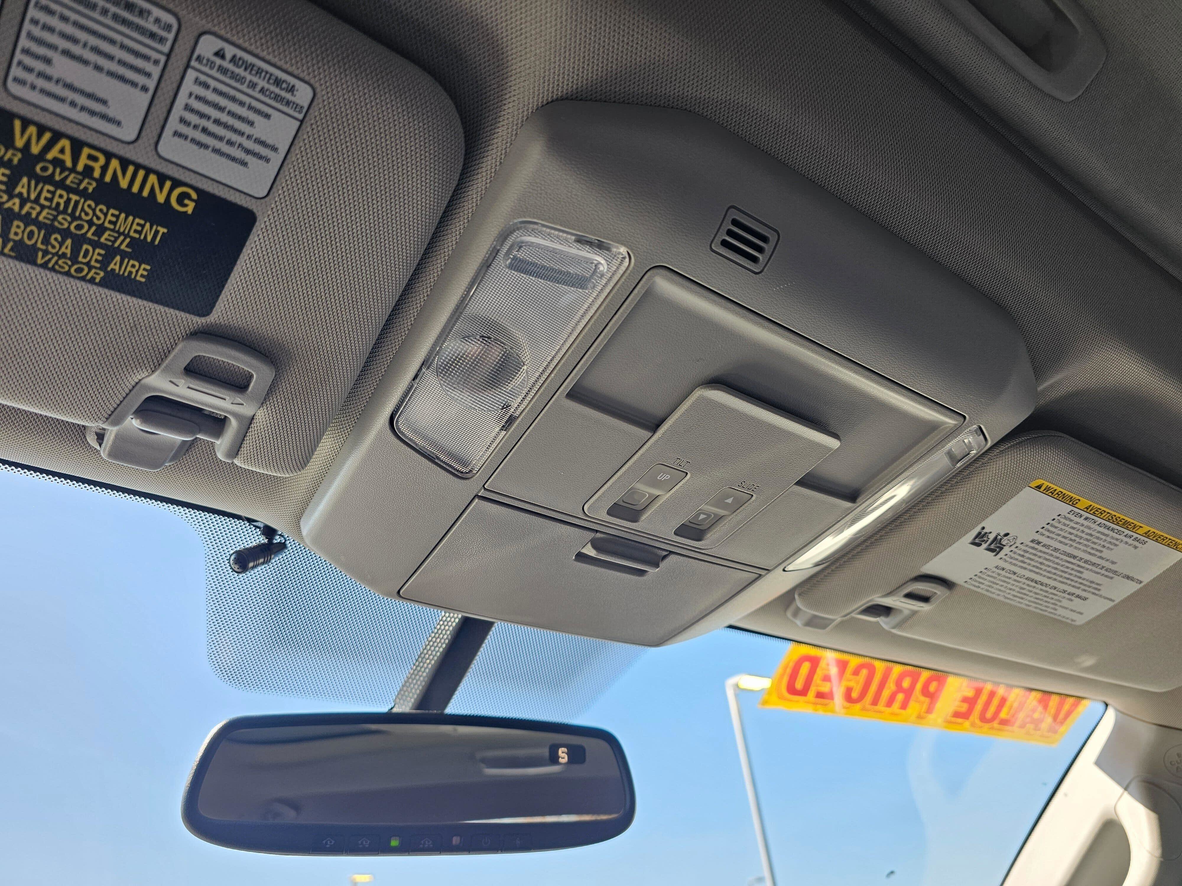 Used 2014 Toyota Tundra Limited w/ Limited Premium Package image 27