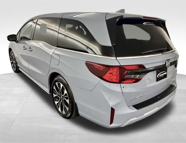 Used 2025 Honda Odyssey Elite image 6
