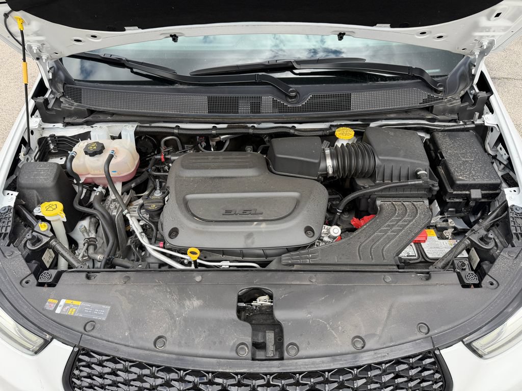 Used 2025 Chrysler Pacifica Limited FWD image 39