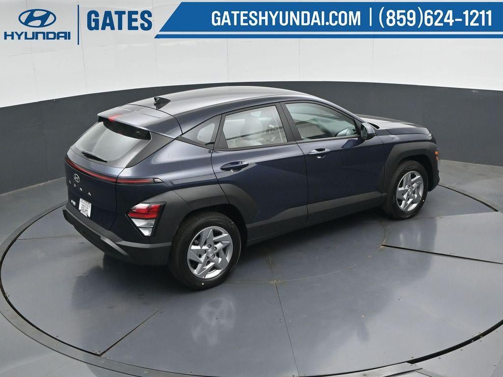 New 2027 Hyundai Kona SE FWD image 44