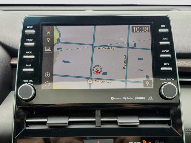 Used 2019 Toyota Avalon Limited FWD image 31