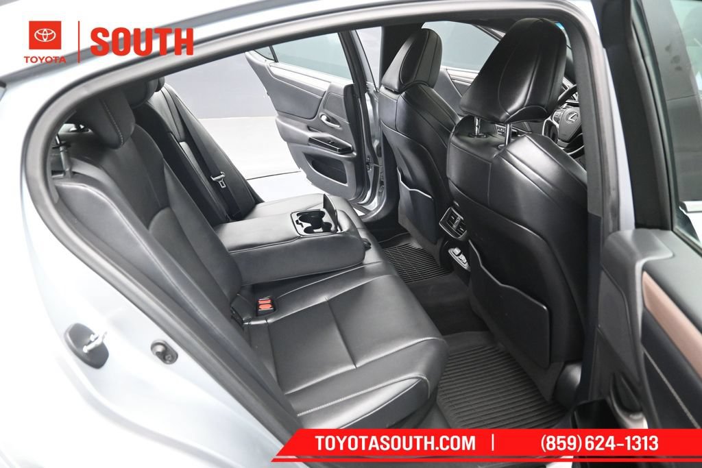 Used 2023 Lexus ES 300h F Sport w/ Accessory Package (Z1) FWD image 31