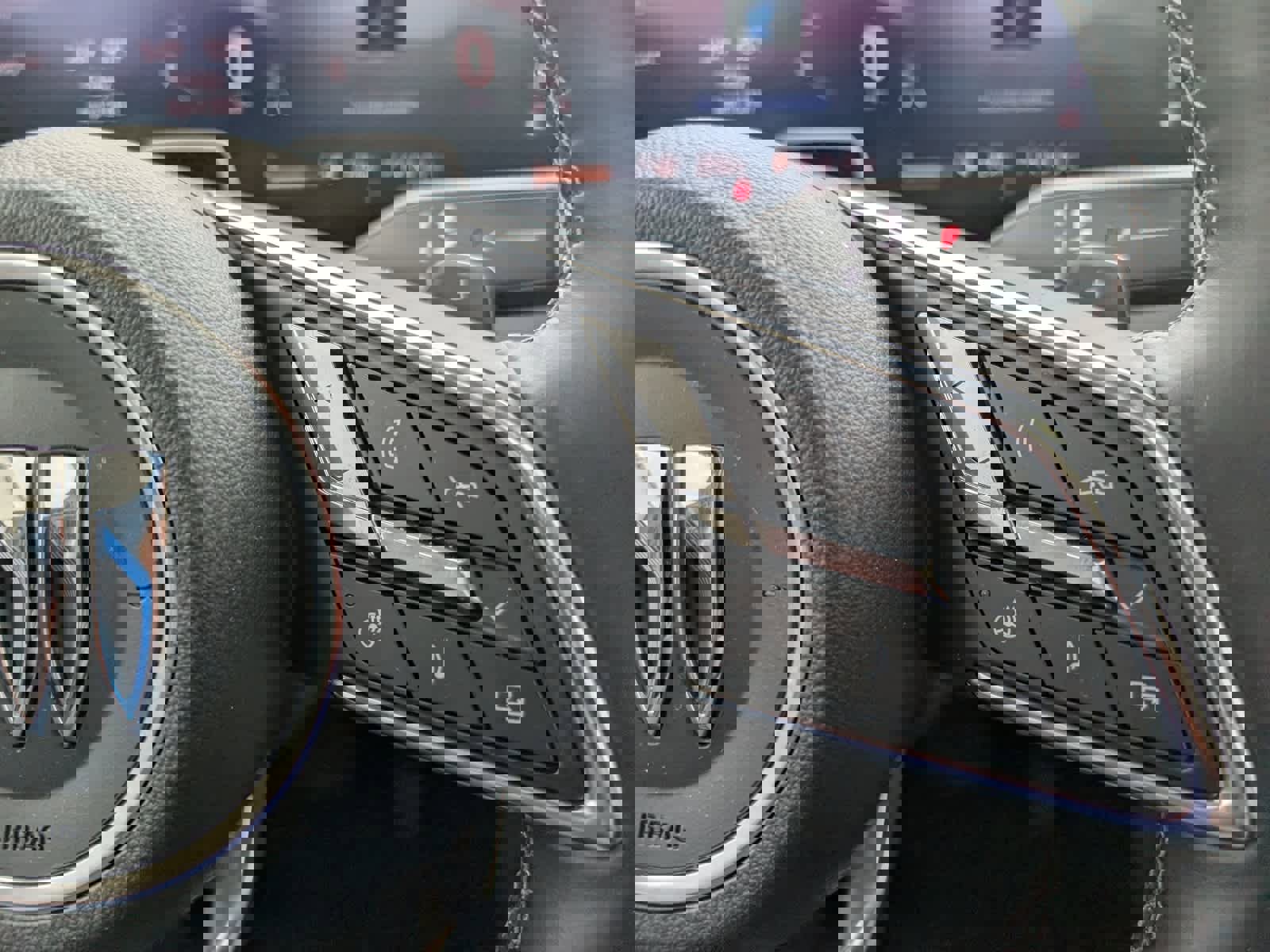 Certified 2025 Buick Enclave Avenir w/ Super Cruise Package AWD/4WD image 20