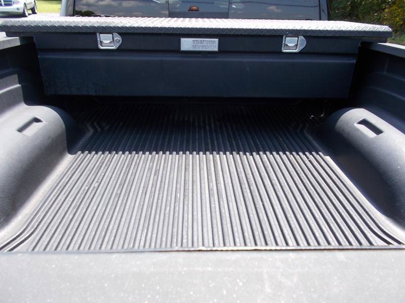 Used 2012 RAM 1500 Classic SLT AWD/4WD image 17
