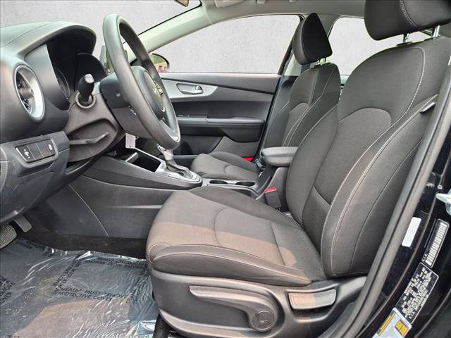 Used 2024 Kia Forte LXS FWD image 15