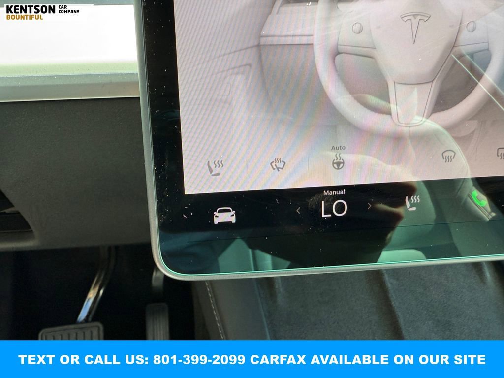 Used 2022 Tesla Model Y Long Range image 18