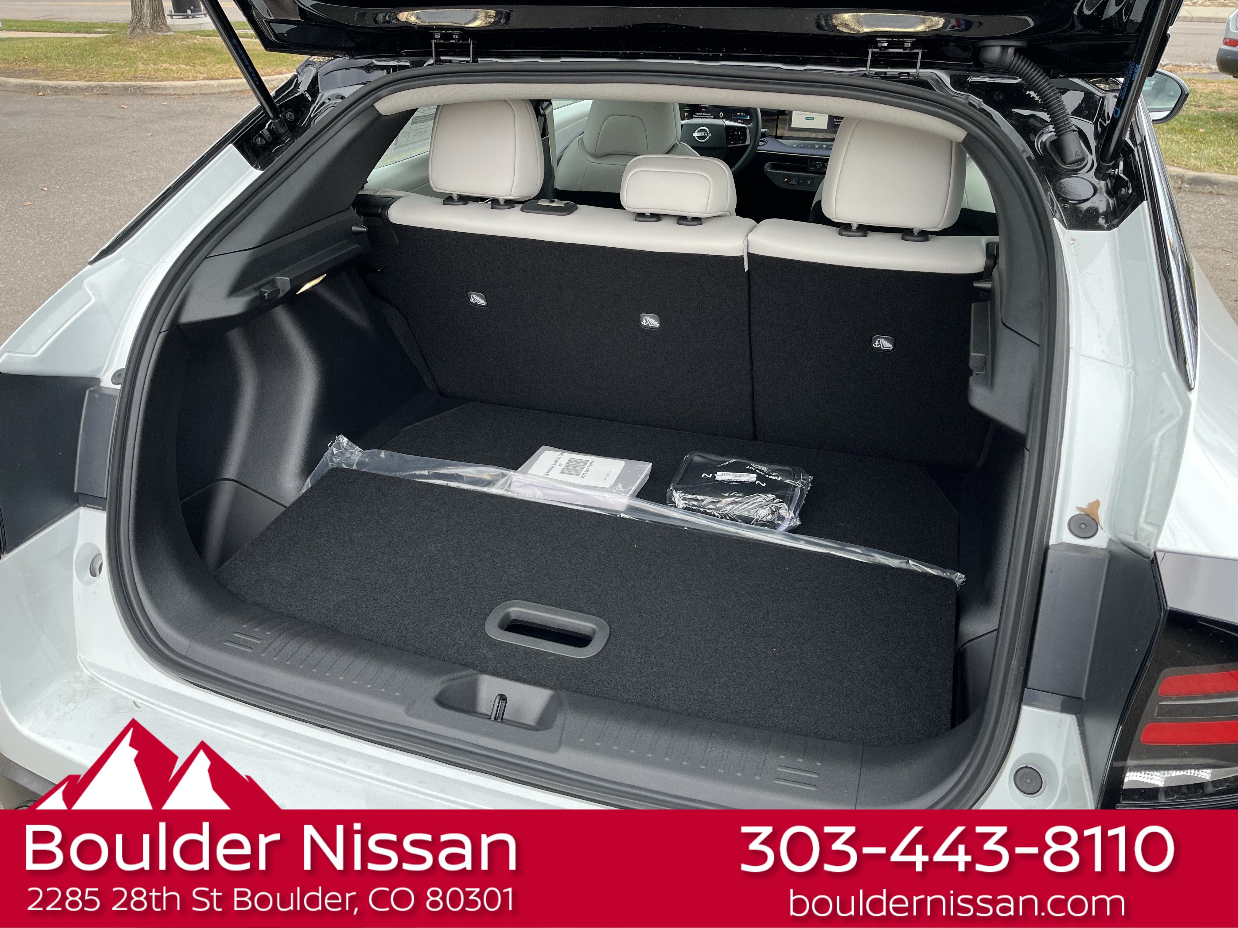 New 2026 Nissan Leaf SV+ w/ Floor Mat Package (SV+) FWD image 29