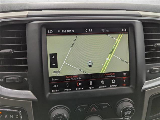Used 2020 RAM 1500 Classic SLT w/ Luxury Group AWD/4WD image 17