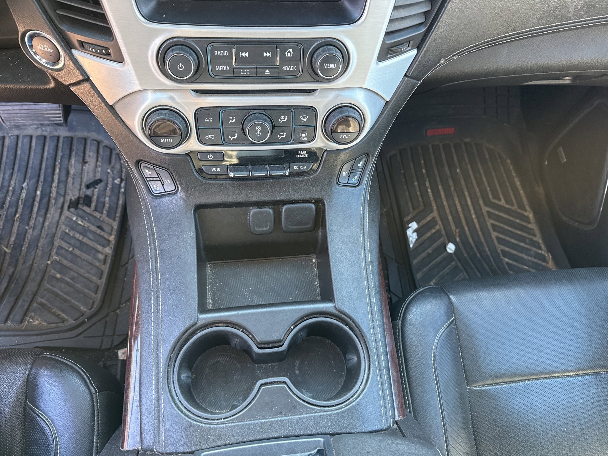 Used 2017 GMC Yukon SLT w/ HD Trailering Package image 20