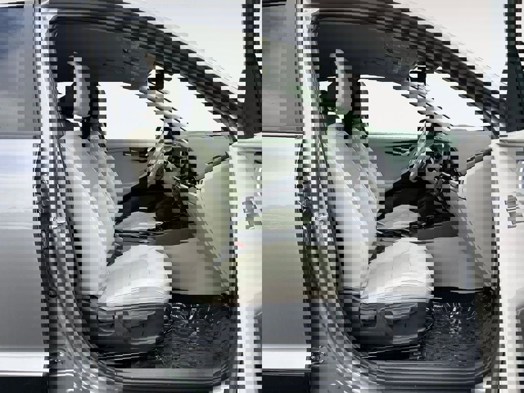 Used 2023 Kia Niro Wind w/ Wind Preserve Package FWD image 10