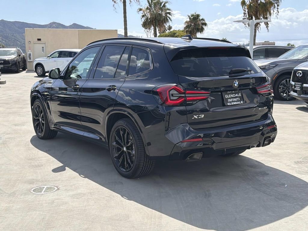Used 2023 BMW X3 sDrive30i w/ M Sport Package RWD image 4