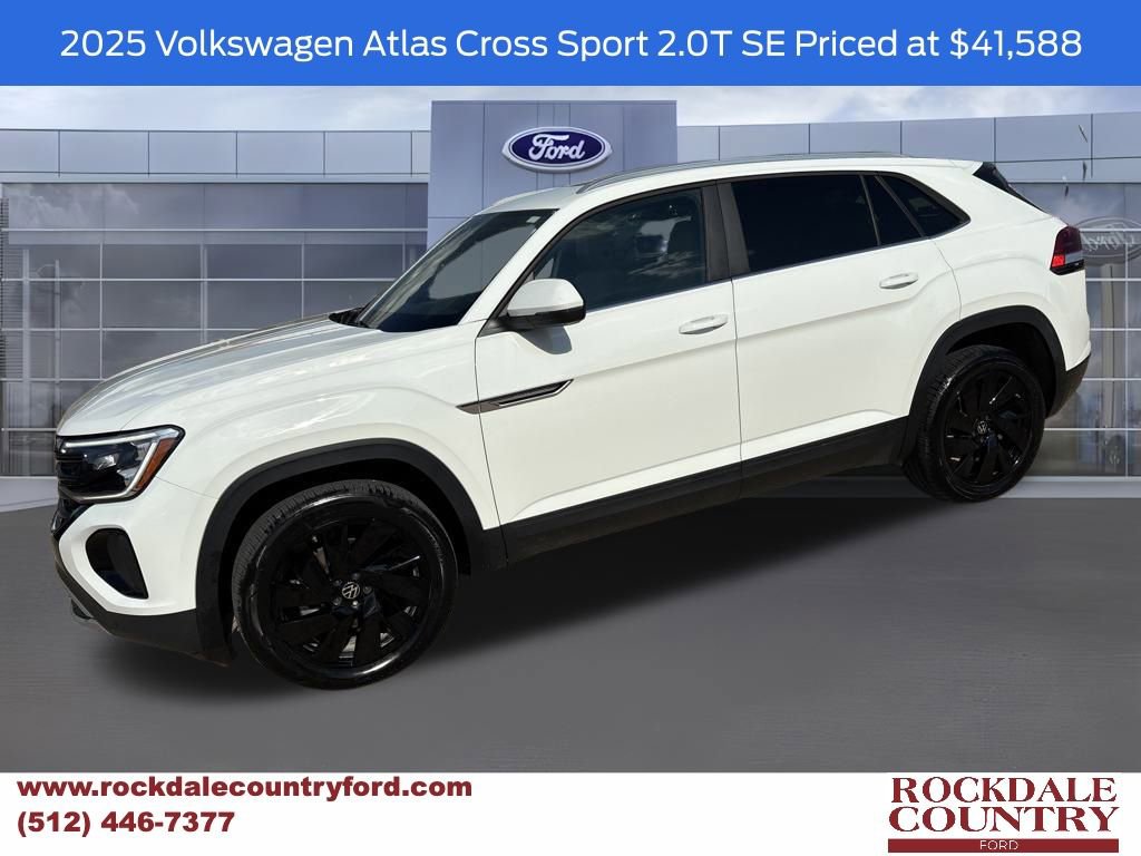 Used 2025 Volkswagen Atlas Cross Sport SE w/ Panoramic Sunroof Package