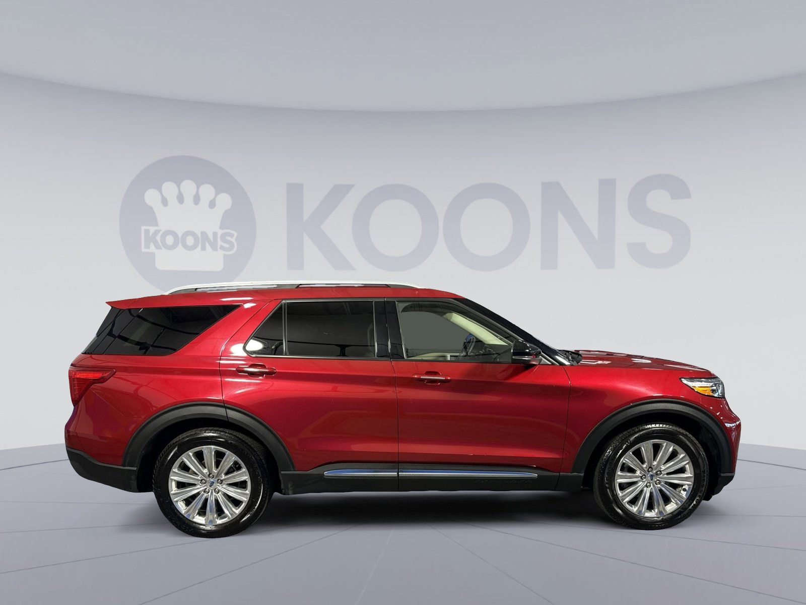 Certified 2022 Ford Explorer Limited w/ Equipment Group 301A RWD image 8