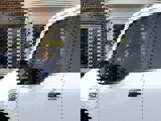 New 2025 Ford F150 Lightning XLT image 44