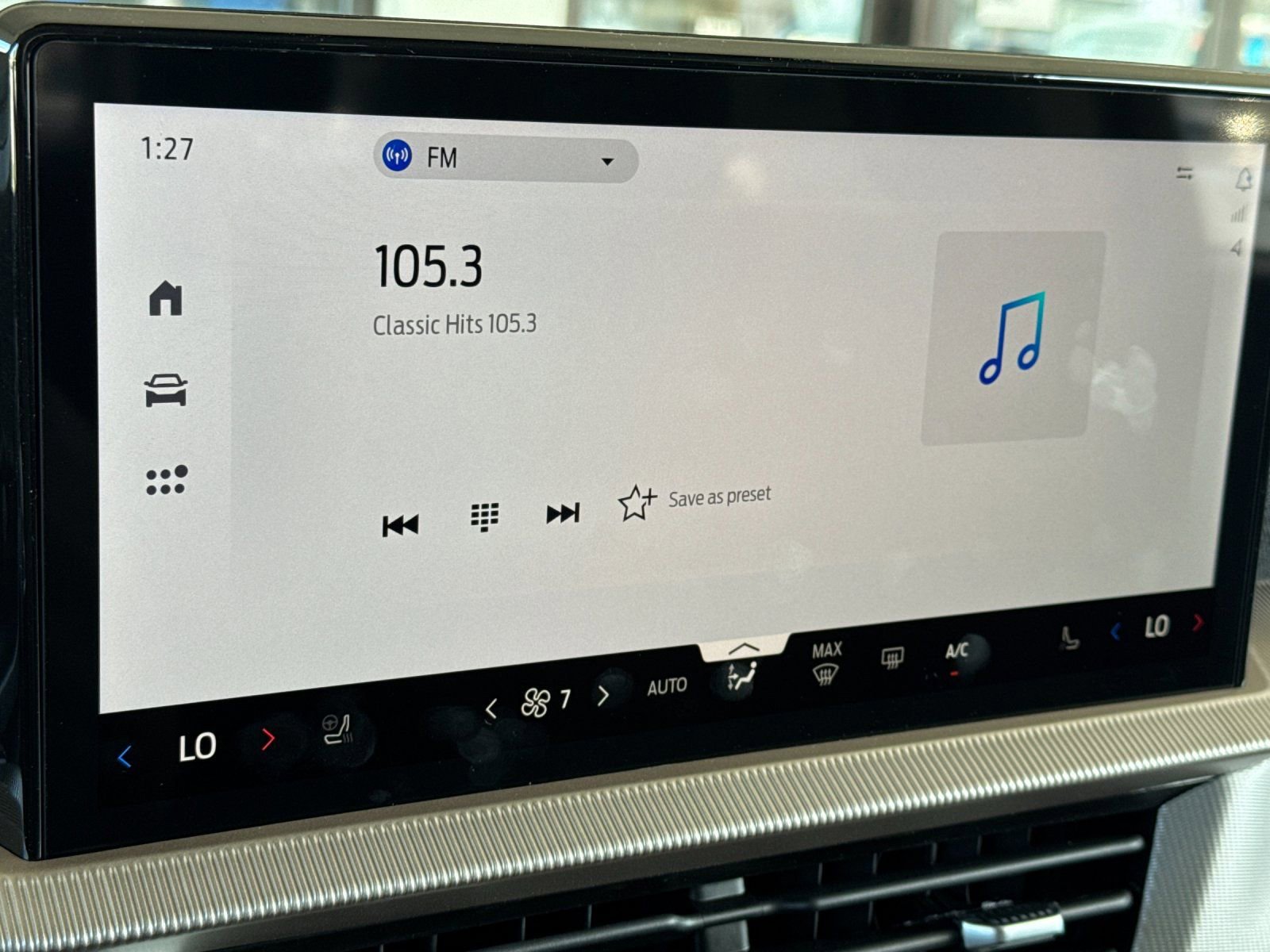 New 2026 Ford Explorer Active w/ Active Comfort Package image 19