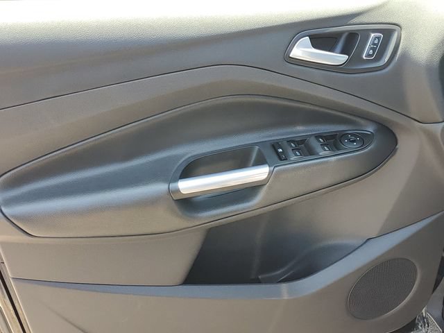 Used 2015 Ford Escape SE AWD/4WD image 9
