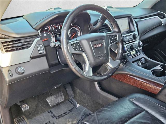 Used 2016 GMC Yukon SLT image 10