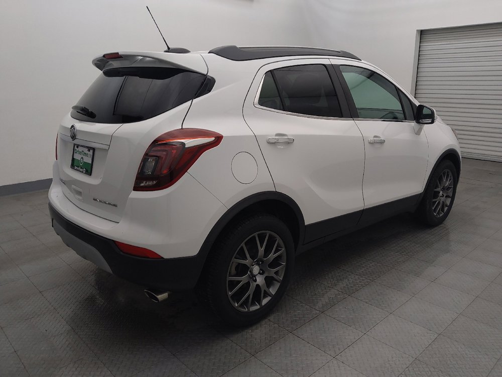 Used 2018 Buick Encore Sport Touring image 9