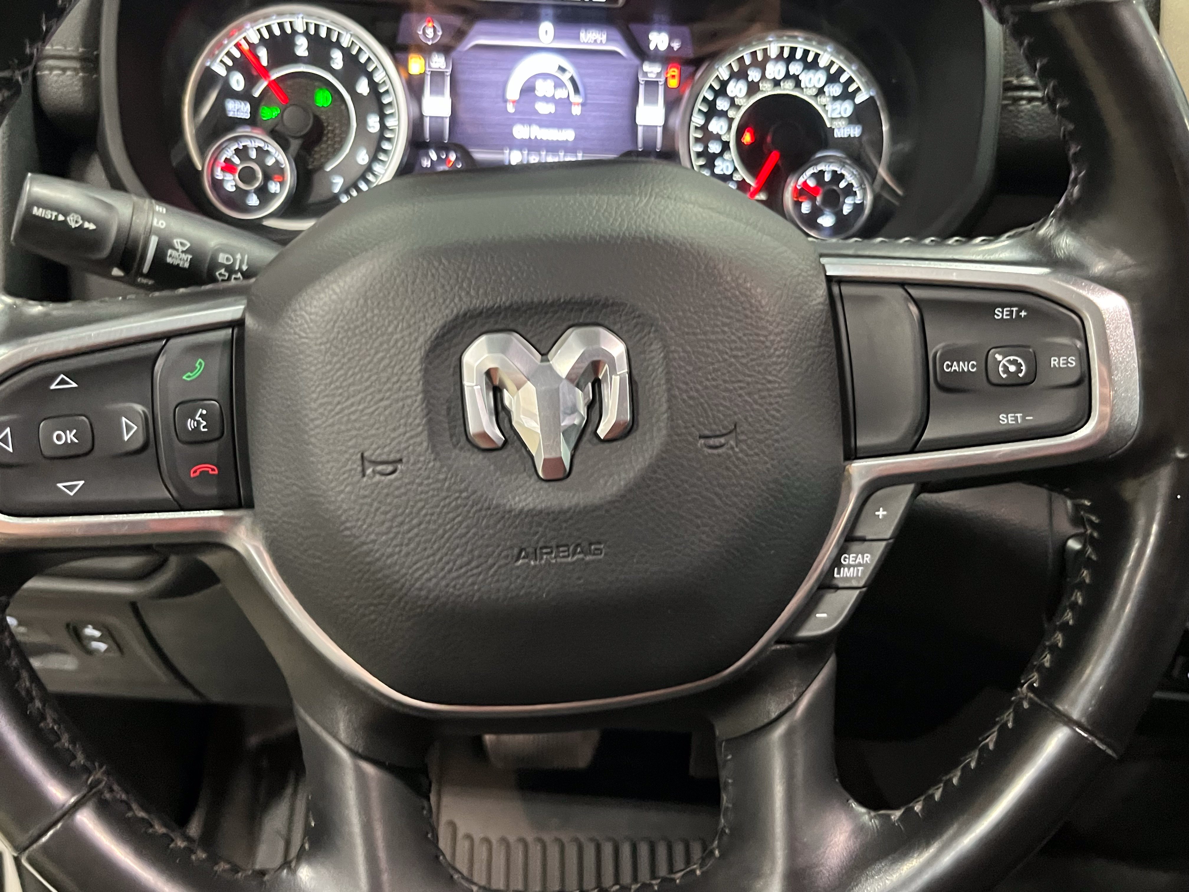 Used 2022 RAM 1500 Laramie AWD/4WD image 22