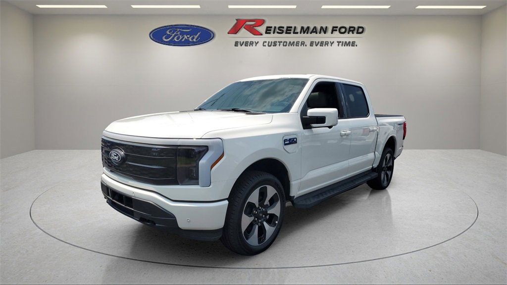 New 2025 Ford F150 Lightning Platinum image 2