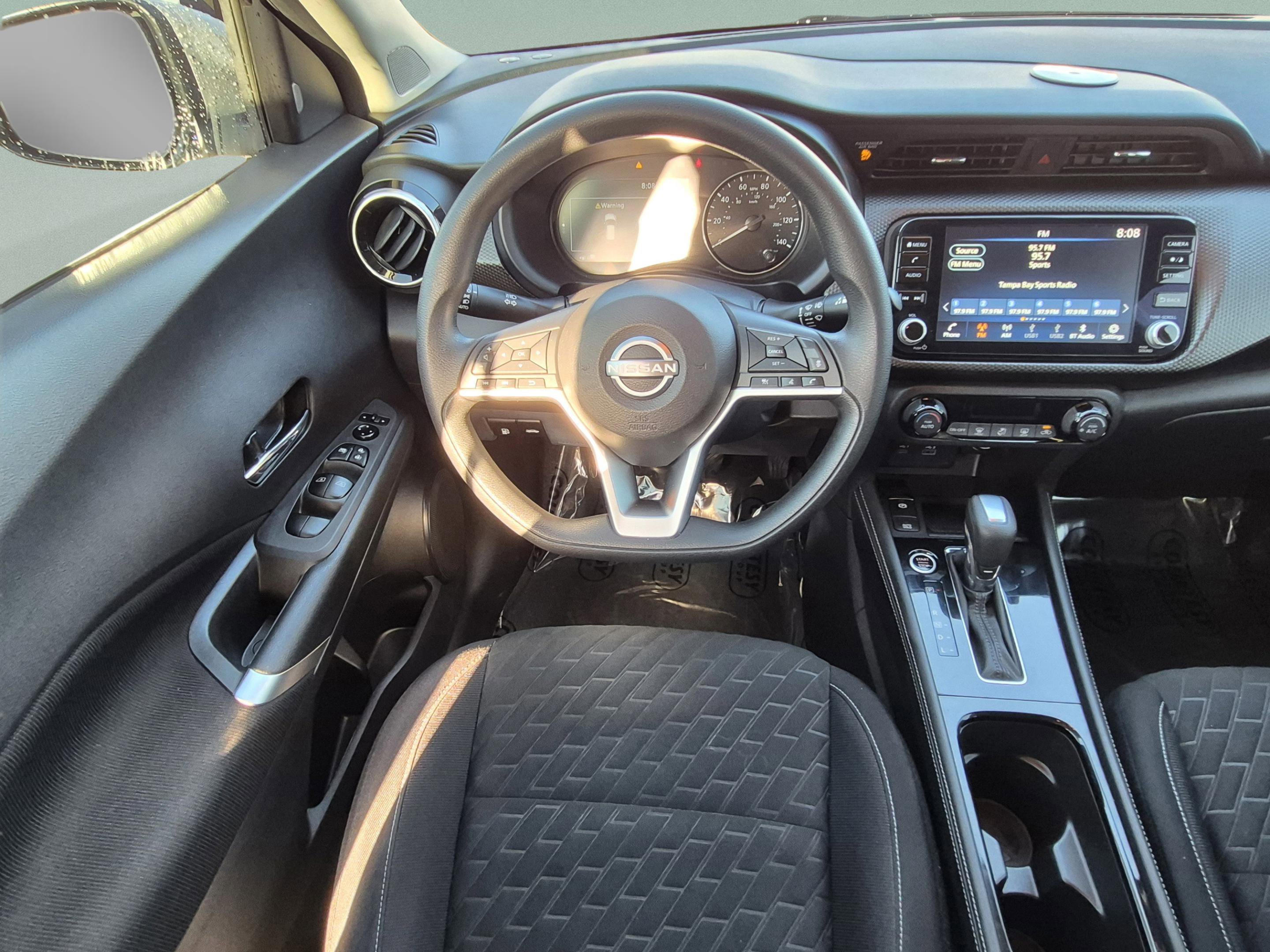 Certified 2022 Nissan Kicks SV FWD image 13