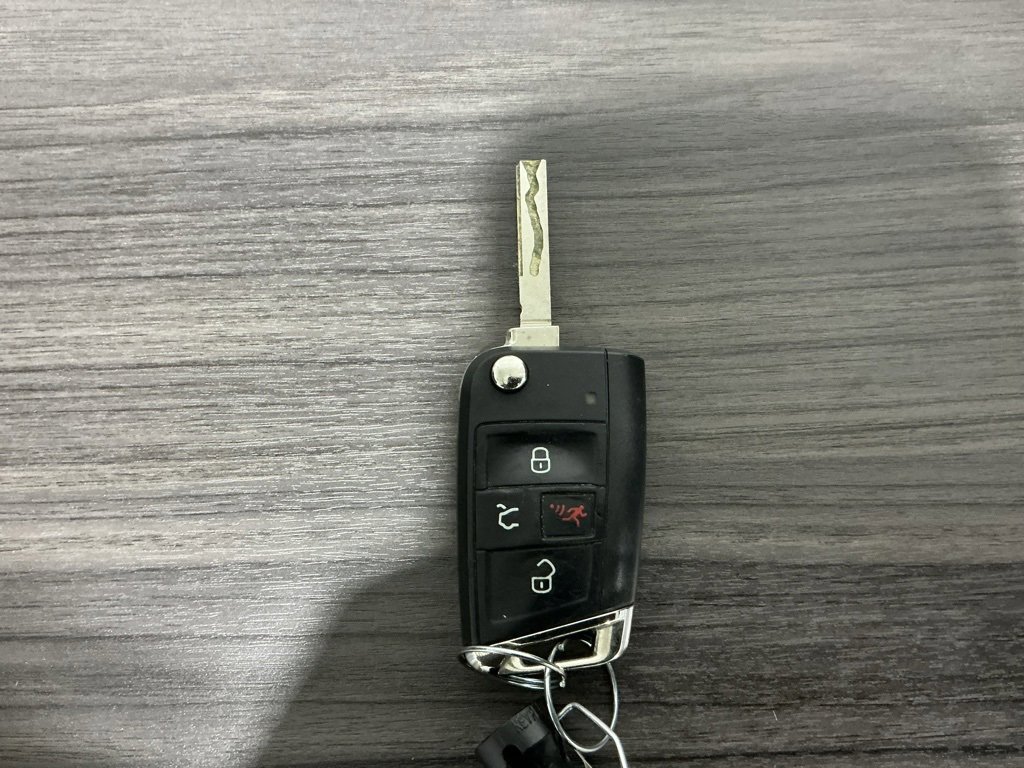 Used 2023 Volkswagen Tiguan S image 24