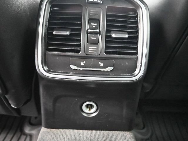 Used 2017 Porsche Macan GTS w/ Premium Package Plus image 31