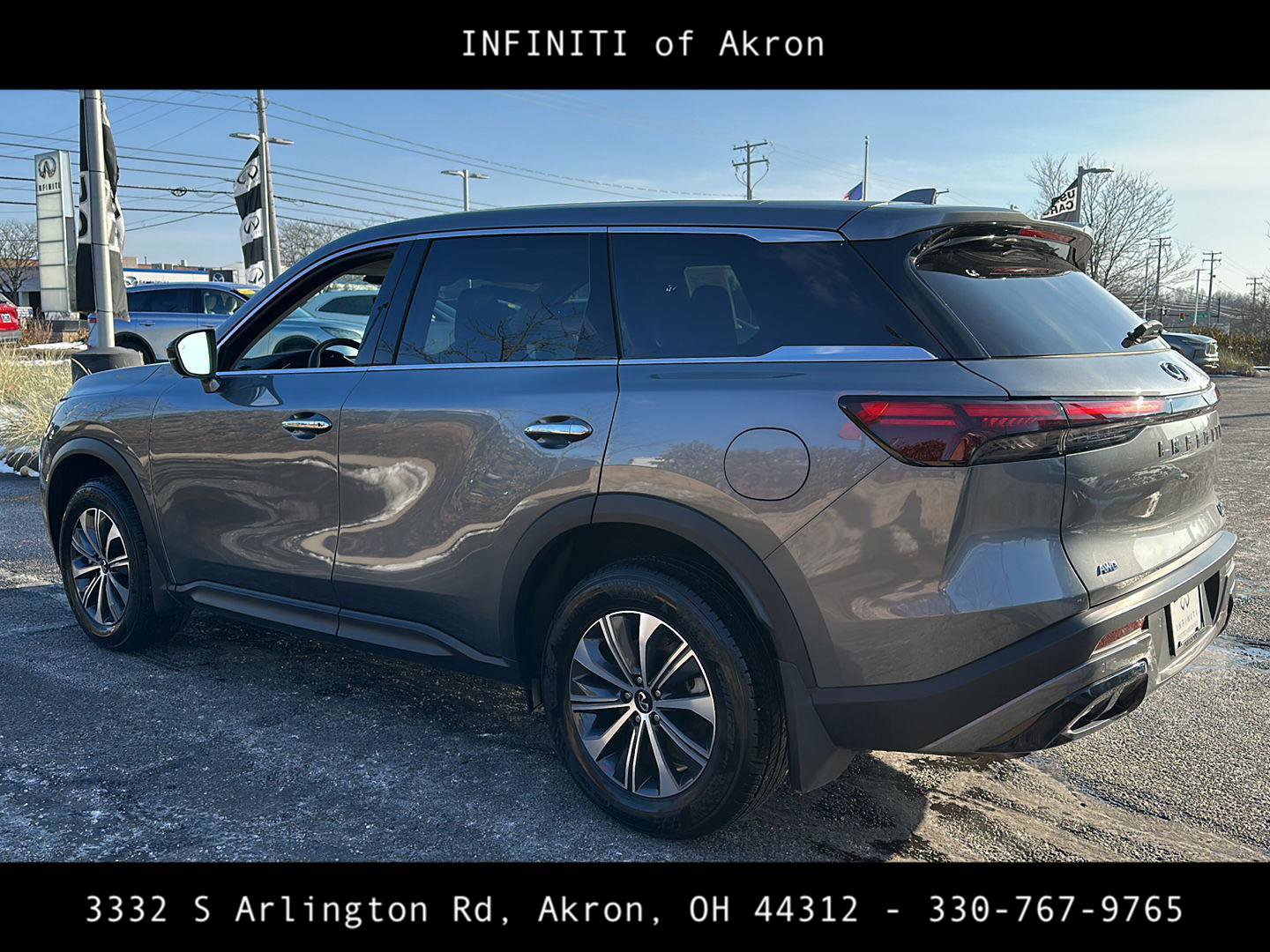 Used 2025 INFINITI QX60 Pure image 9