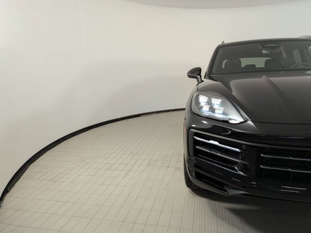 New 2026 Porsche Cayenne image 12