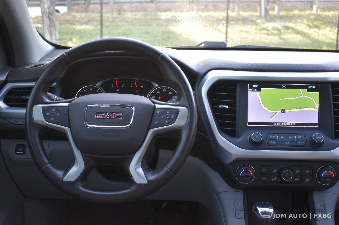 Used 2018 GMC Acadia SLT w/ LPO, Floor Liner Package AWD/4WD image 20