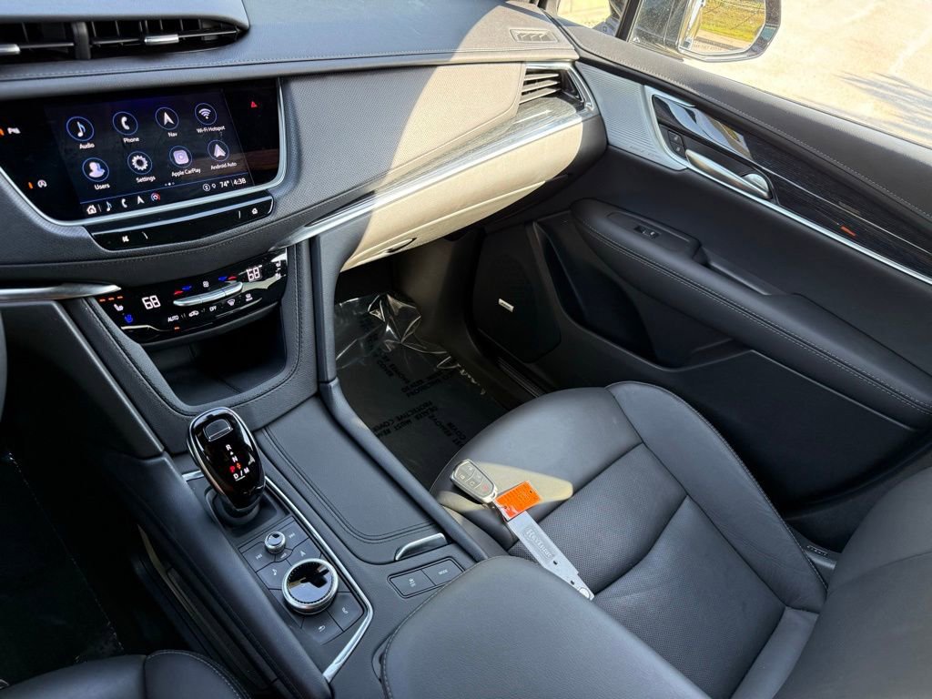 Certified 2025 Cadillac XT5 Premium Luxury image 33