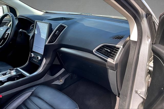 Used 2022 Ford Edge SEL w/ Convenience Package AWD/4WD image 13