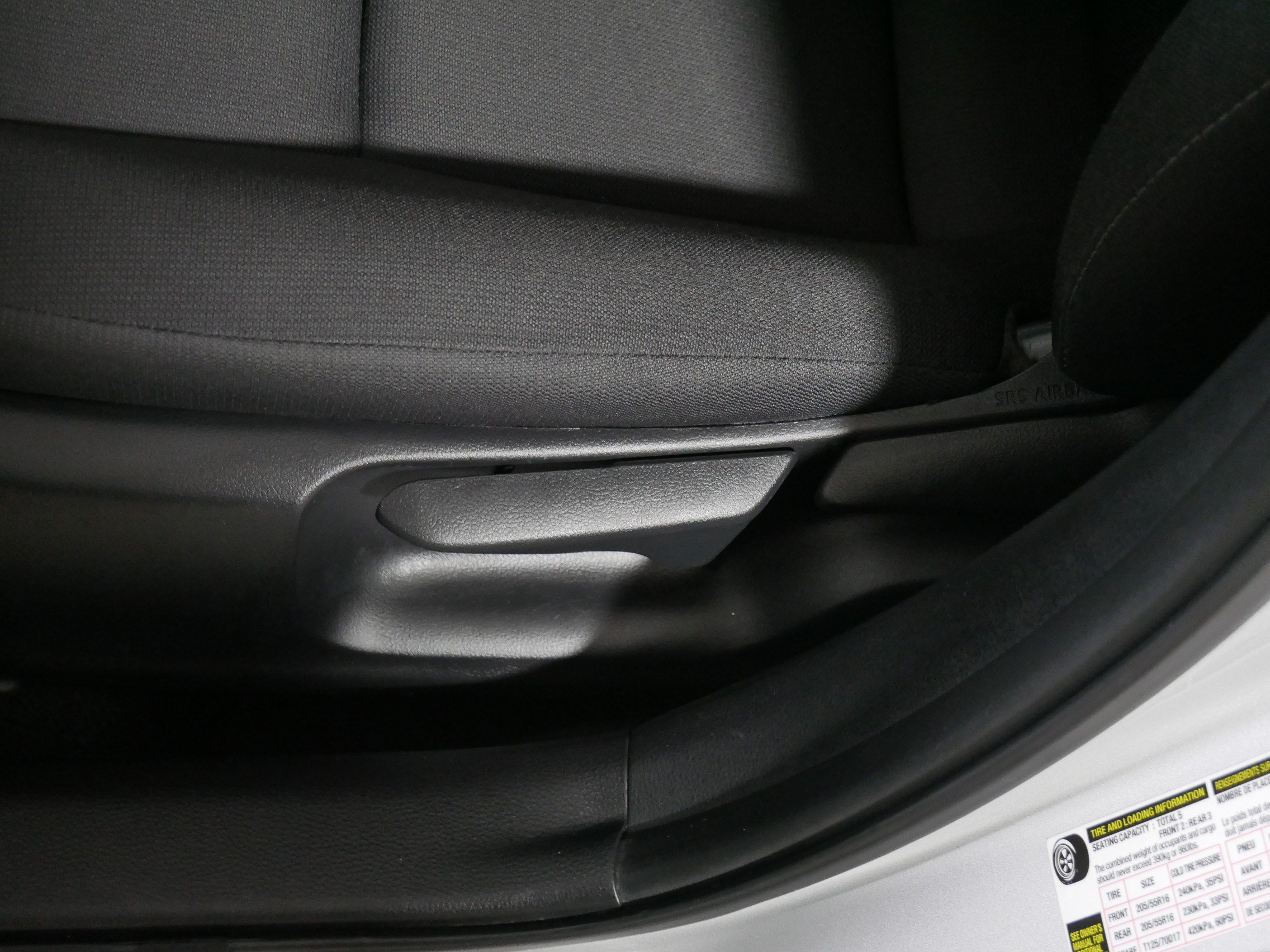 Used 2024 Toyota Corolla LE FWD image 20