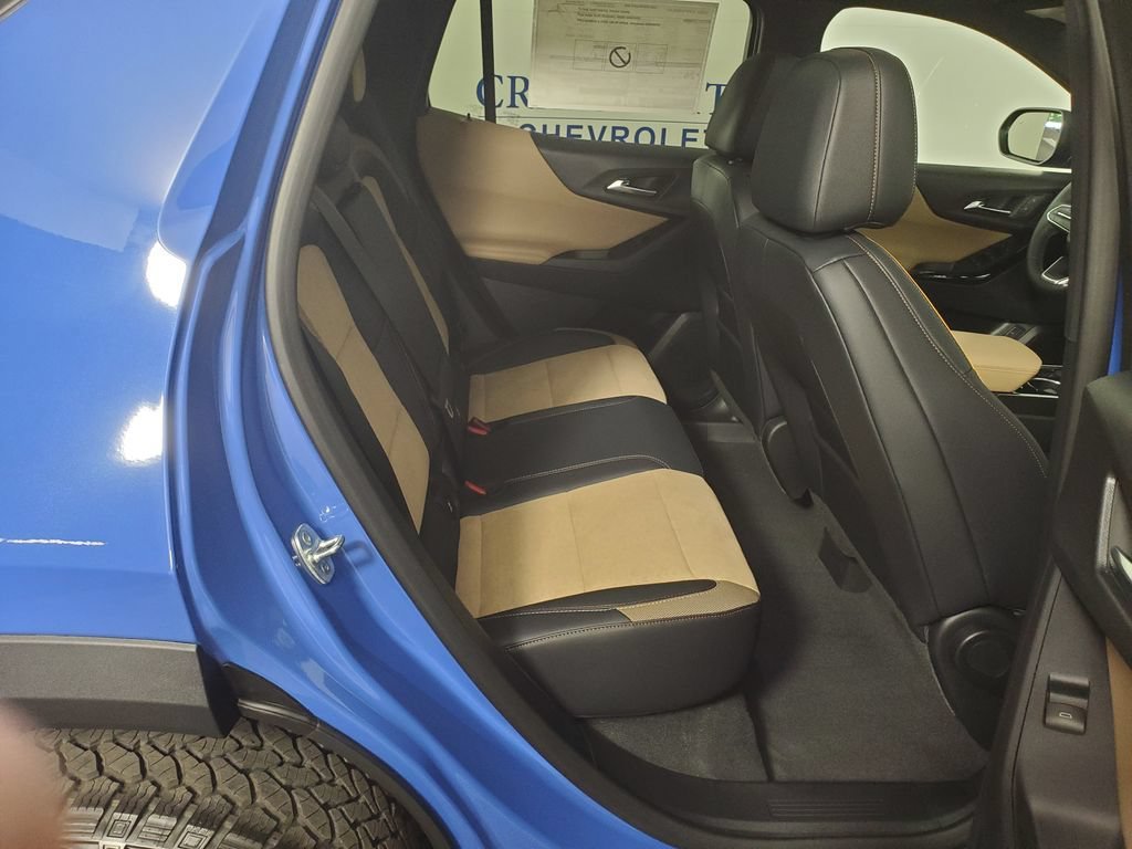 New 2026 Chevrolet Equinox ACTIV w/ Safety and Technology Package AWD/4WD image 16
