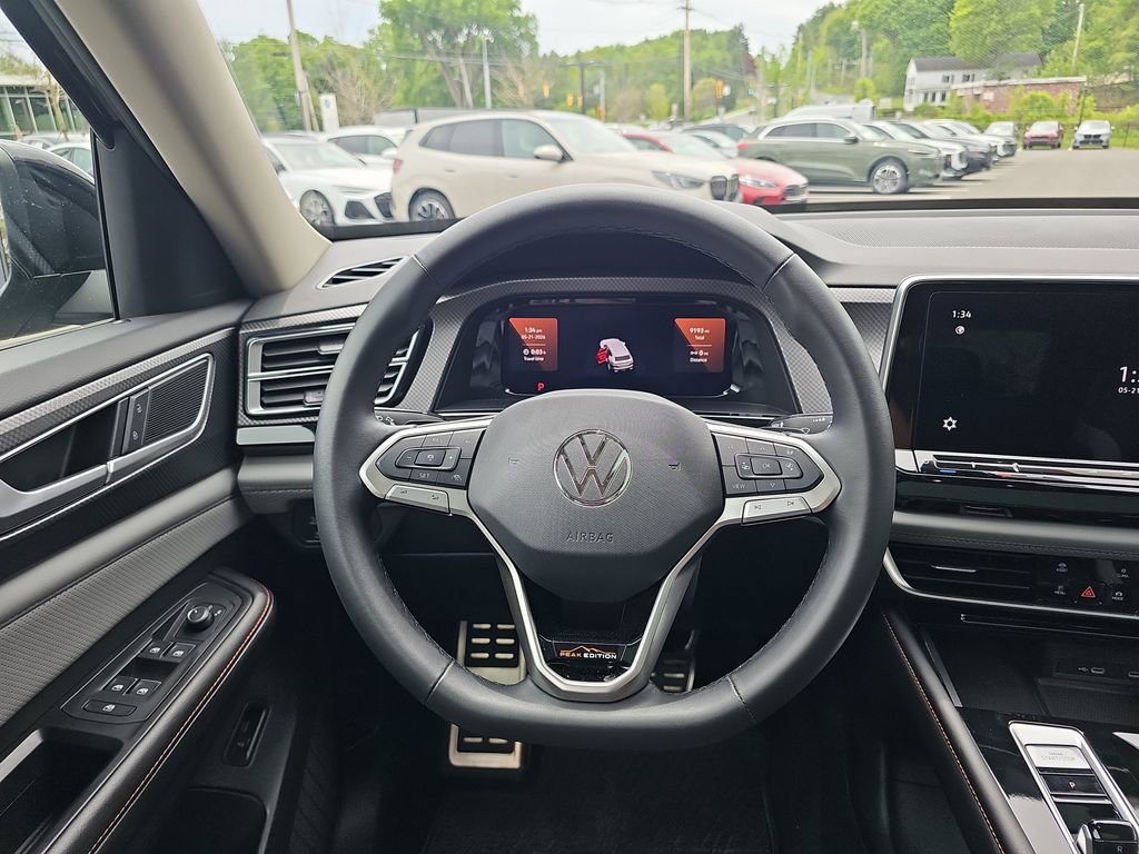 Used 2024 Volkswagen Atlas Peak Edition SEL AWD/4WD image 13