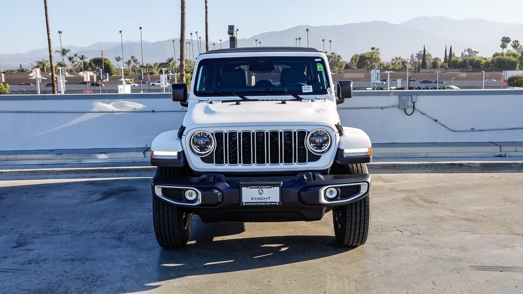 New 2026 Jeep Wrangler Unlimited Sahara AWD/4WD image 3