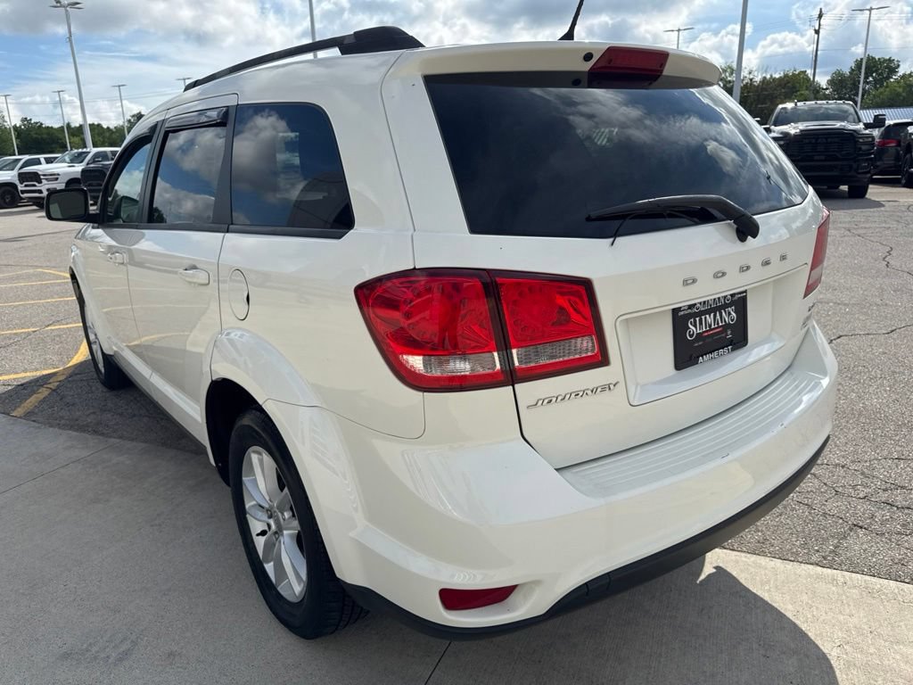 Used 2017 Dodge Journey SXT w/ Premium Group FWD image 7